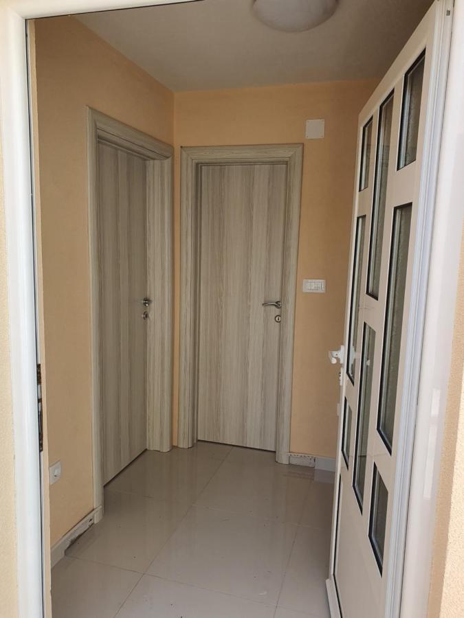 Apartman Tolosi Подгорица Экстерьер фото